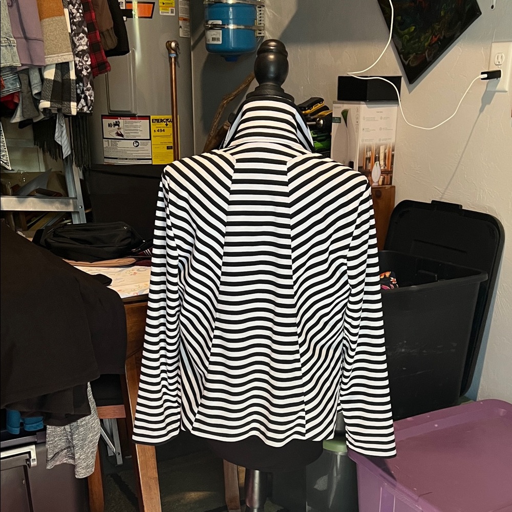 Valerie Stevens Black and White Striped Blazer - Picture 2 of 2